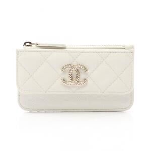 CHANEL White Caviar Leather Wallet